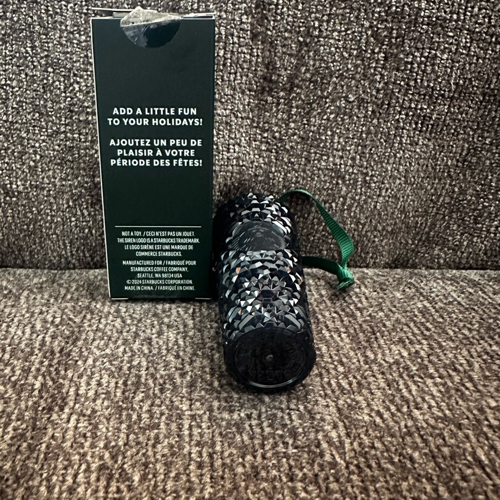 Starbucks 2024 Cold Cup Ornament Key Chain Venti Sparkly Black One Size New - Picture 11 of 11